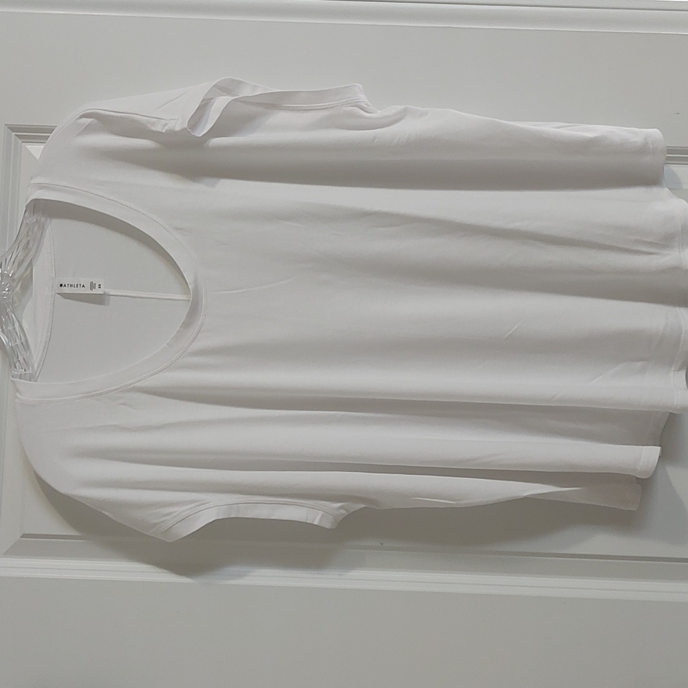 Athleta white cap sleeve performance tee